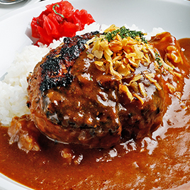 和牛100％のミンチを使用した手作りハンバーグ